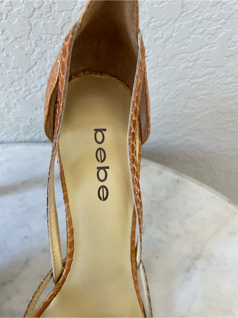 Y2K Snake Skin Golden Leather Pointy Toe Heels Size 7 by Bebe - Picture 5 of 11